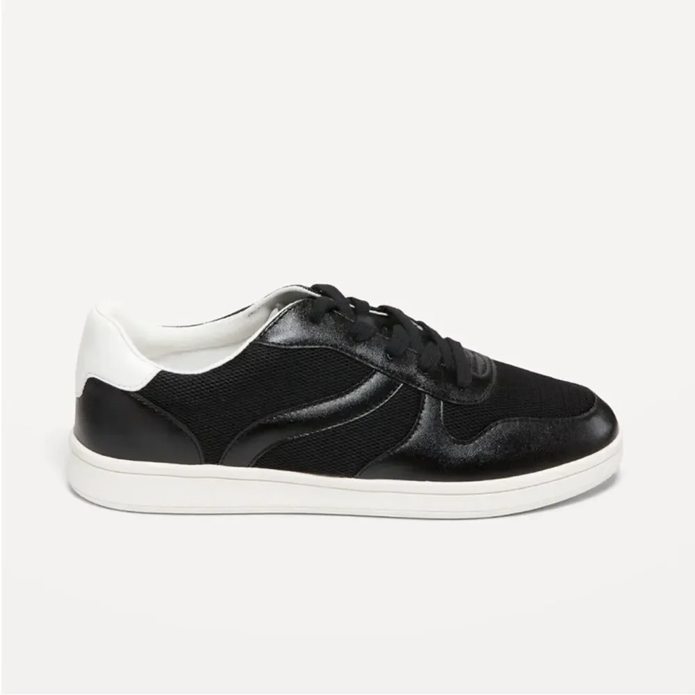 Old Navy Black Low Top Sneakers